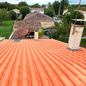 CCZ vous accompagne sur une large palette de besoins en matière de travaux de pose, réparation et entretien d'habitat (appartements/maisons/copropriétés) et de locaux professionnels (entreprises/industriels).