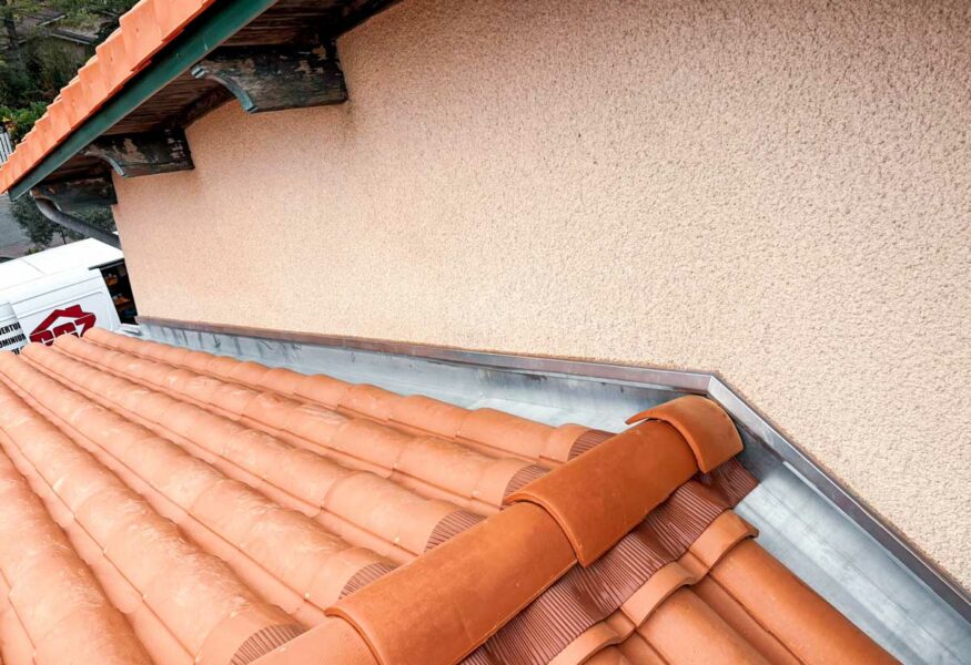 couvreur-toiture-faitage-fenetre-de-toit-retours-cheminee-solin-couverture-zinguerie-Colomiers-Cornebarrieu-Mondonville-Pibrac-Aussonne-12