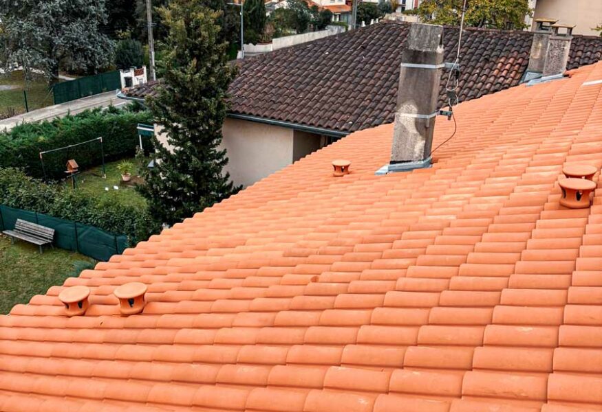 couvreur-toiture-faitage-fenetre-de-toit-retours-cheminee-solin-couverture-zinguerie-Colomiers-Cornebarrieu-Mondonville-Pibrac-Aussonne-7