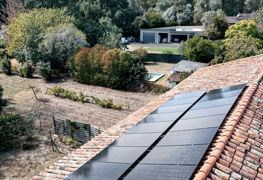 installation-panneaux-solaires-photovoltaiques-batteries-couverture-zinguerie-Colomiers-Cornebarrieu-Mondonville-Pibrac-Aussonne-1